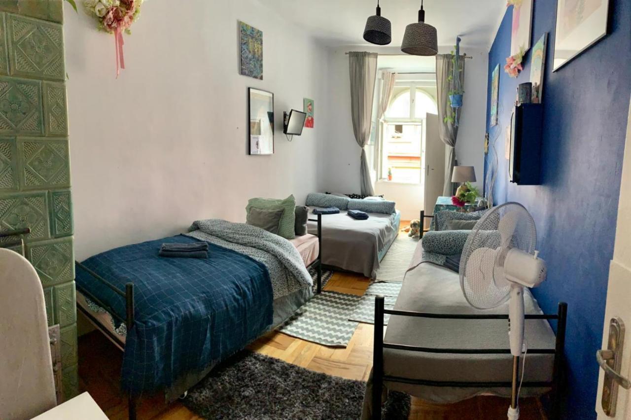 Kazimierz-Good Vibes Apartment For 7 People! คราคูฟ ภายนอก รูปภาพ