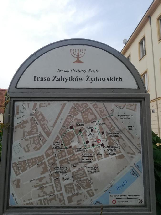 Kazimierz-Good Vibes Apartment For 7 People! คราคูฟ ภายนอก รูปภาพ