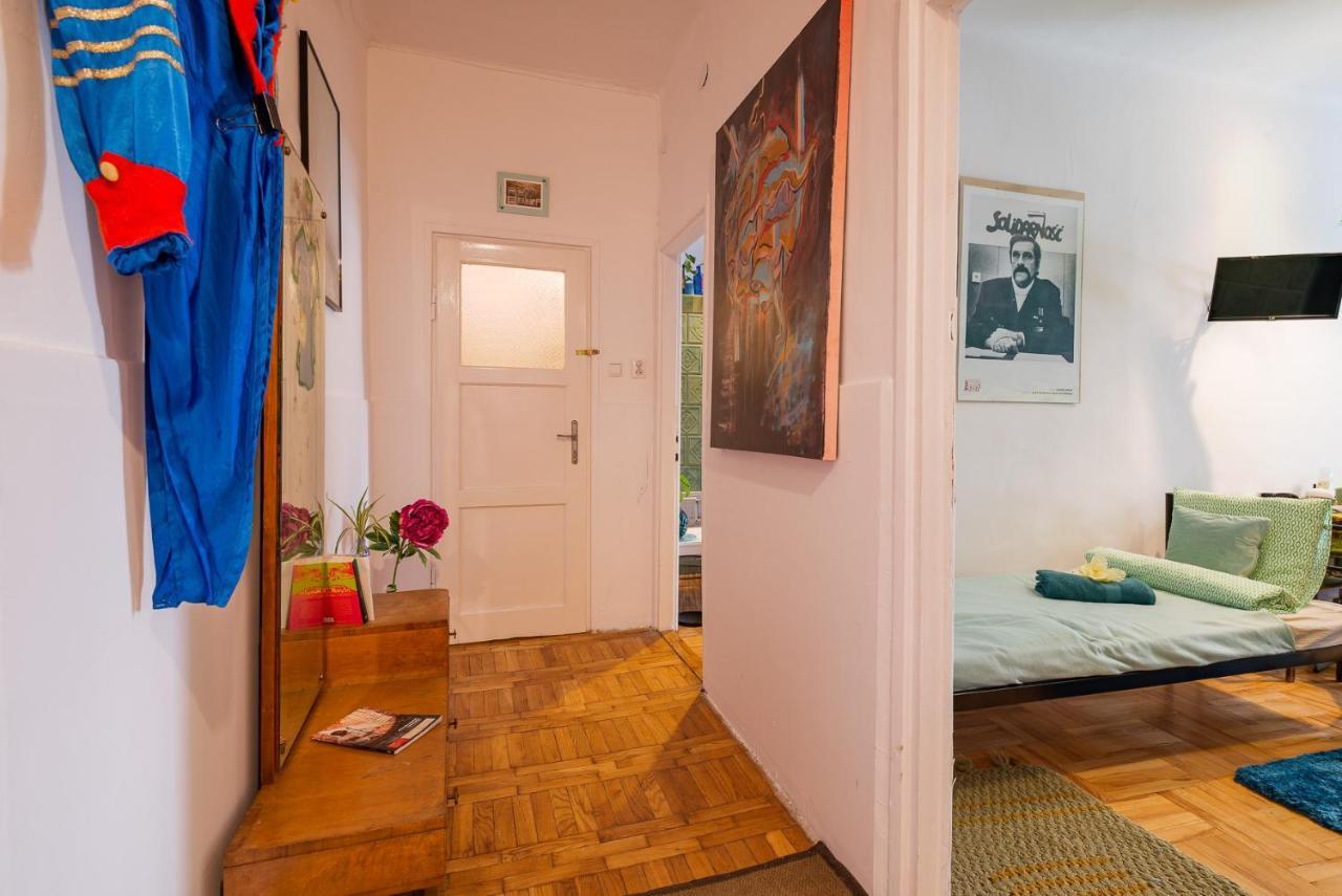 Kazimierz-Good Vibes Apartment For 7 People! คราคูฟ ภายนอก รูปภาพ